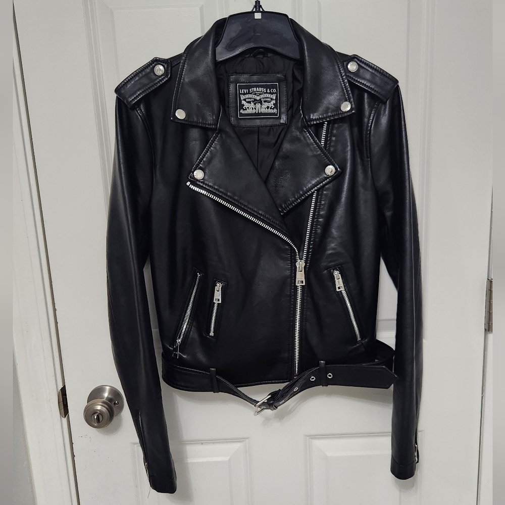 LEVI'S faux leather belted asymmetrical motorcycle jacket in black Size M